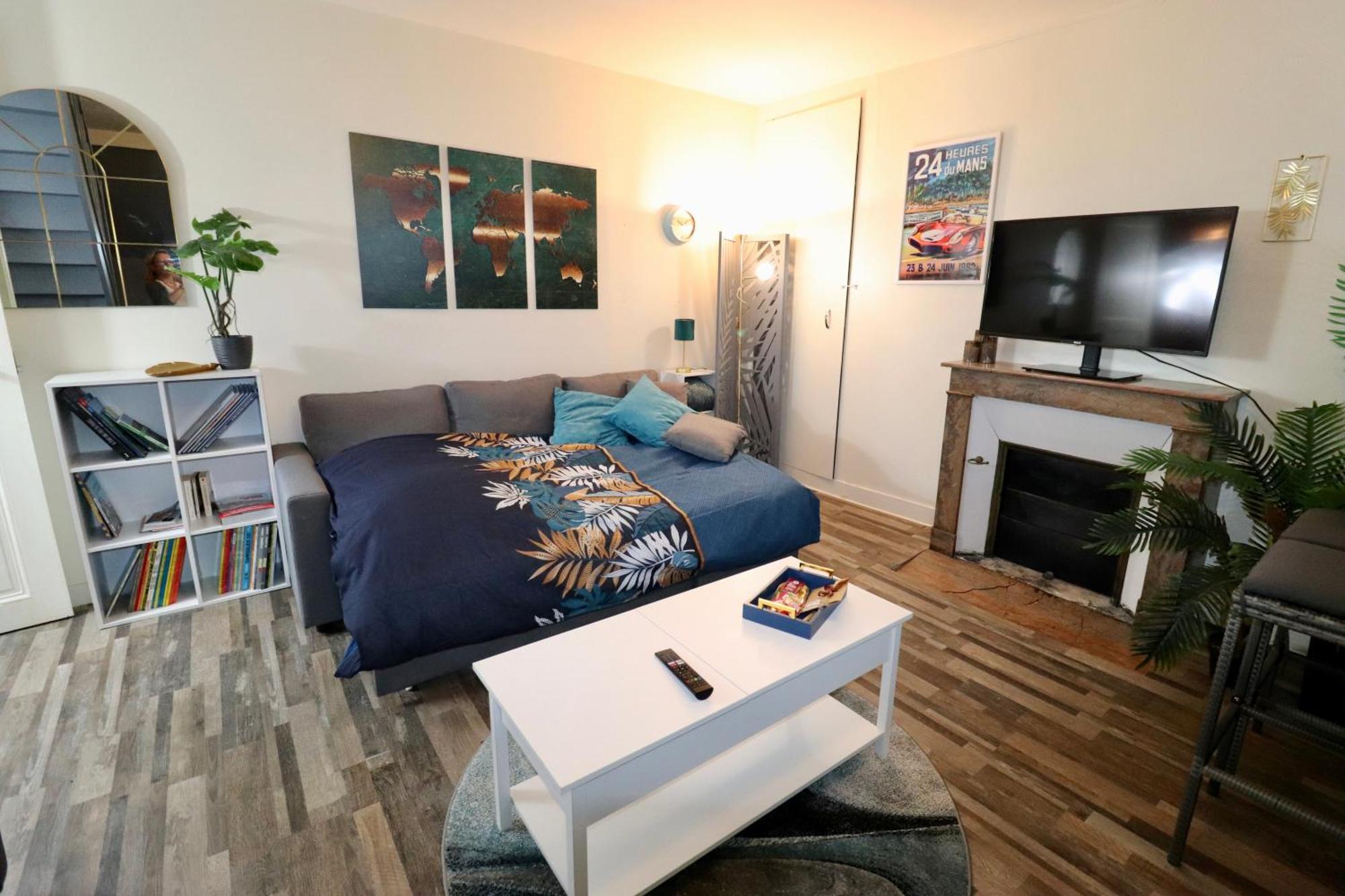 Duplex Au 2Eme Et De Notre Maison -Acces Au Jardin-Smart Tv-Streaming-Wifi ルマン エクステリア 写真